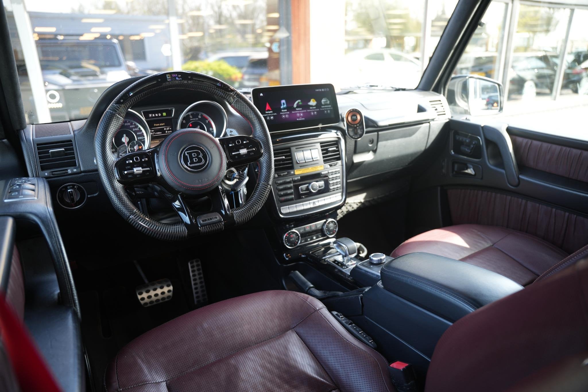 Mercedes-Benz G-klasse AMG 63 Brabus Look Schuifdak Designo, Automaat, Gebruikt, 8 cilinders, G-Klasse