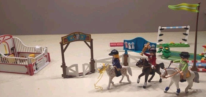 Playmobil Paardrijden Set met Stal en Hindernissen, Ophalen of Verzenden, Gebruikt, Jongen of Meisje