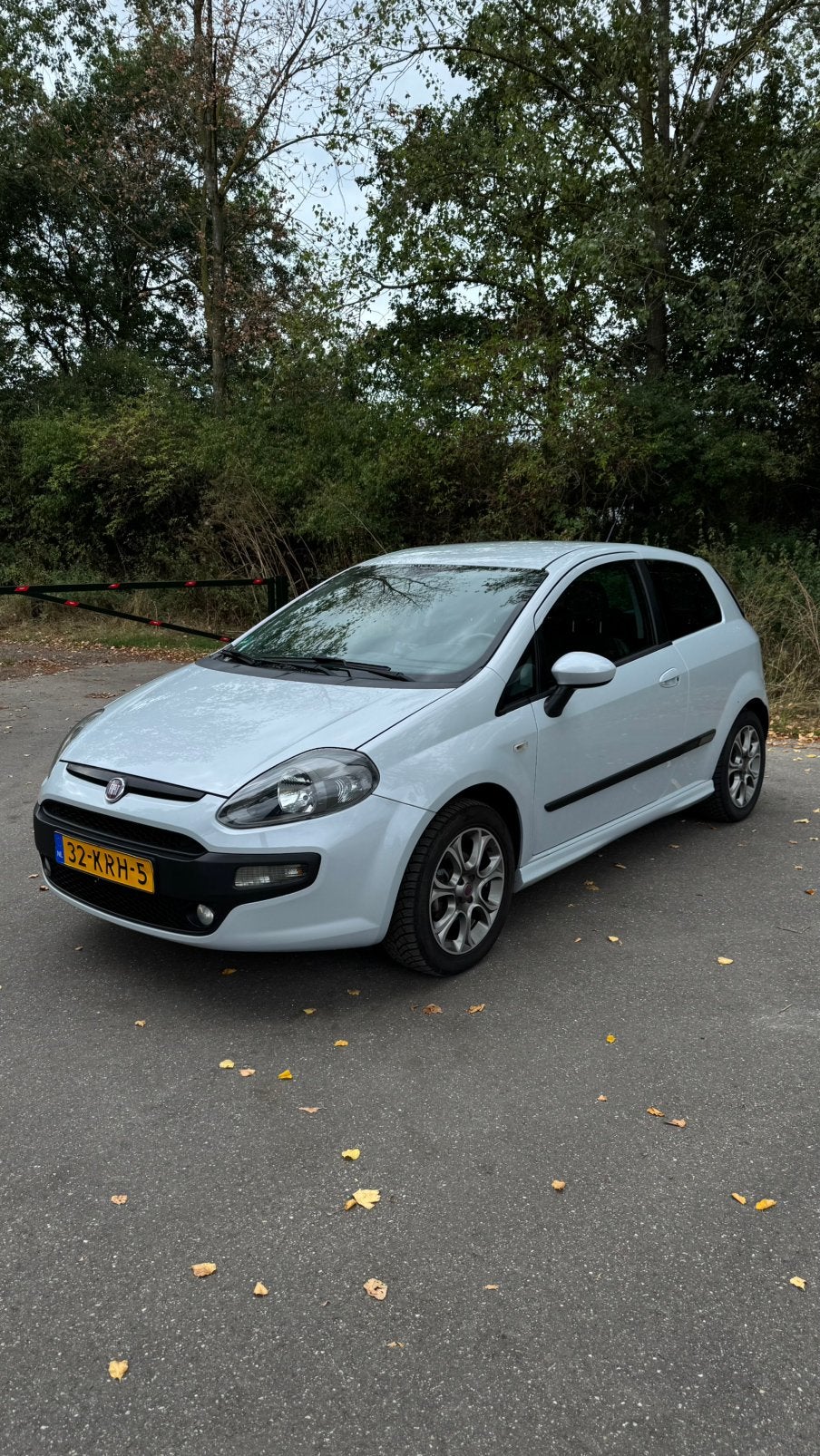 Fiat Punto EVO 1.4 2010, Auto's, Voorwielaandrijving, 40 €/maand, 4 cilinders, 400 kg