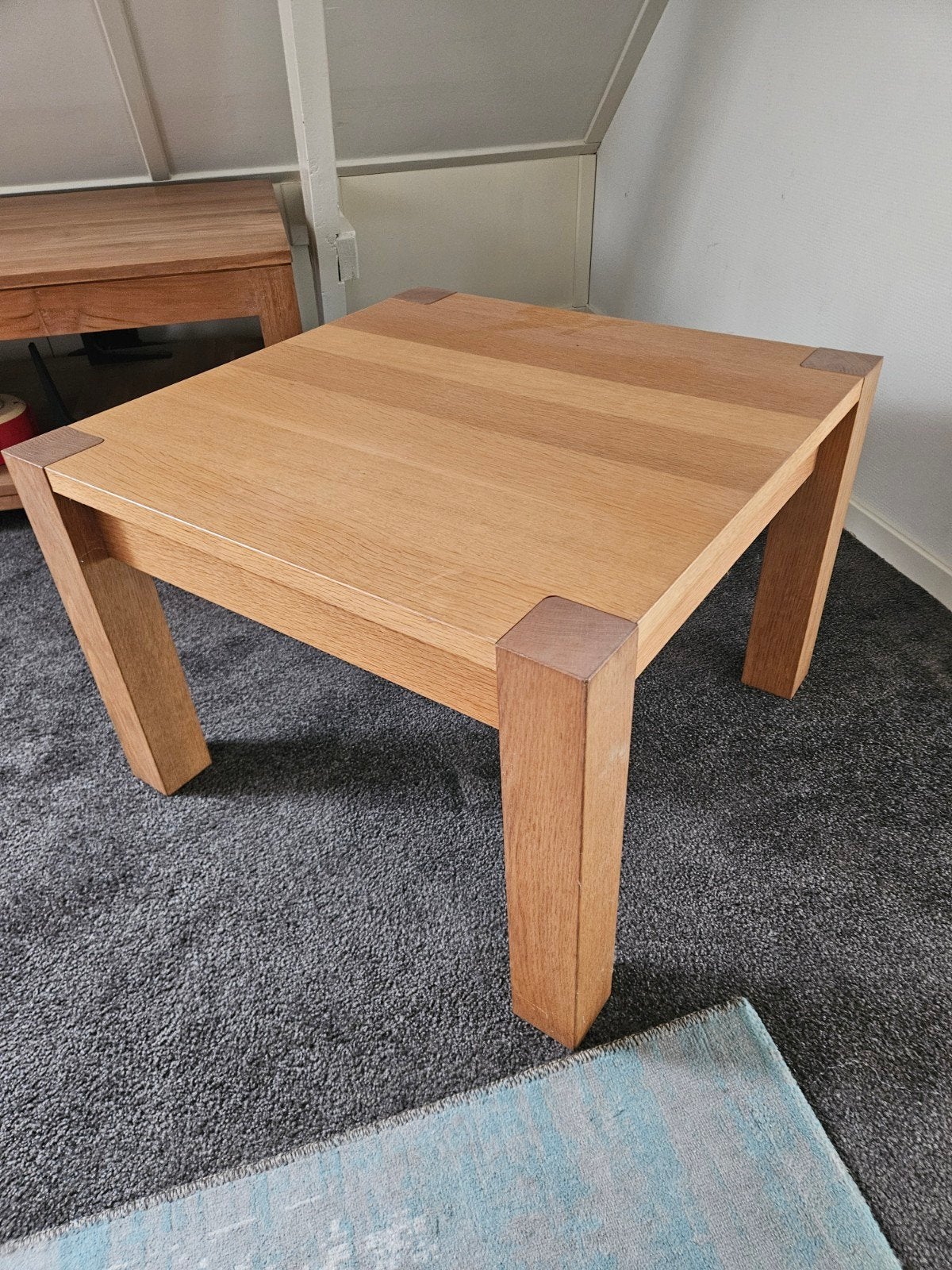 Massief blank eiken vierkante bijzettafel, Huis en Inrichting, Tafels | Bijzettafels, Vierkant, 55 tot 75 cm, Zo goed als nieuw