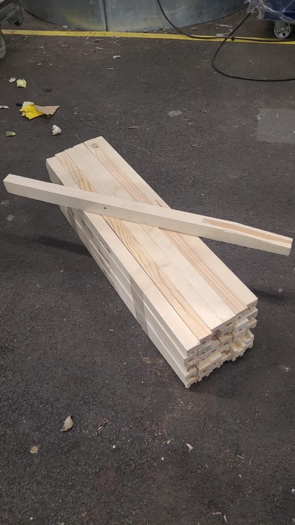 Hout opzetstukken, Ophalen of Verzenden, Zo goed als nieuw, 50 mm of meer, Minder dan 200 cm