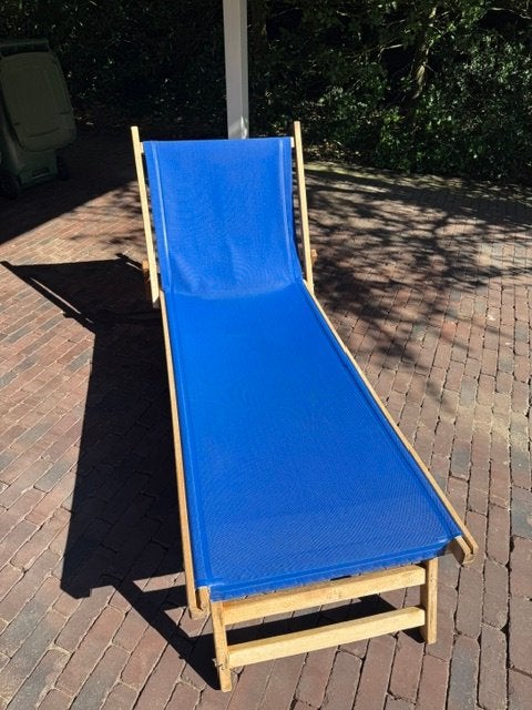 Degelijk en comfortabel strandbed / ligbed, Ophalen, Zo goed als nieuw, Hout, Verstelbaar