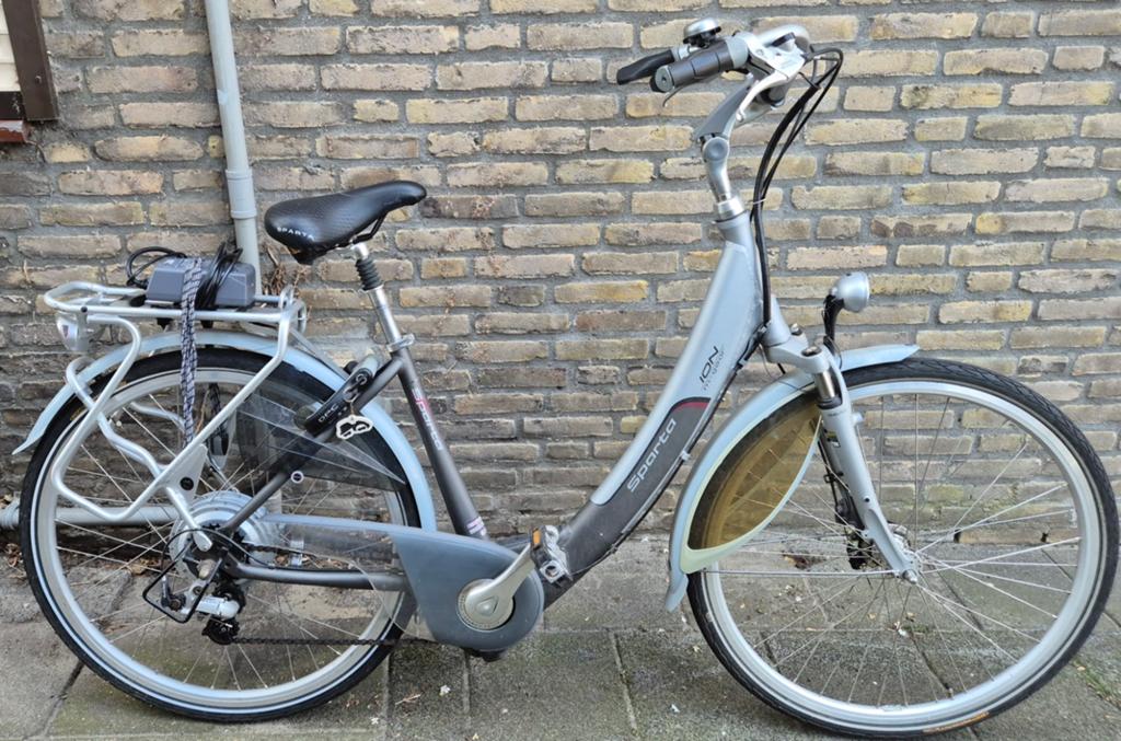 te koop sparta elektrische damesfiets (accu kapot), Ophalen, Gebruikt, Sparta