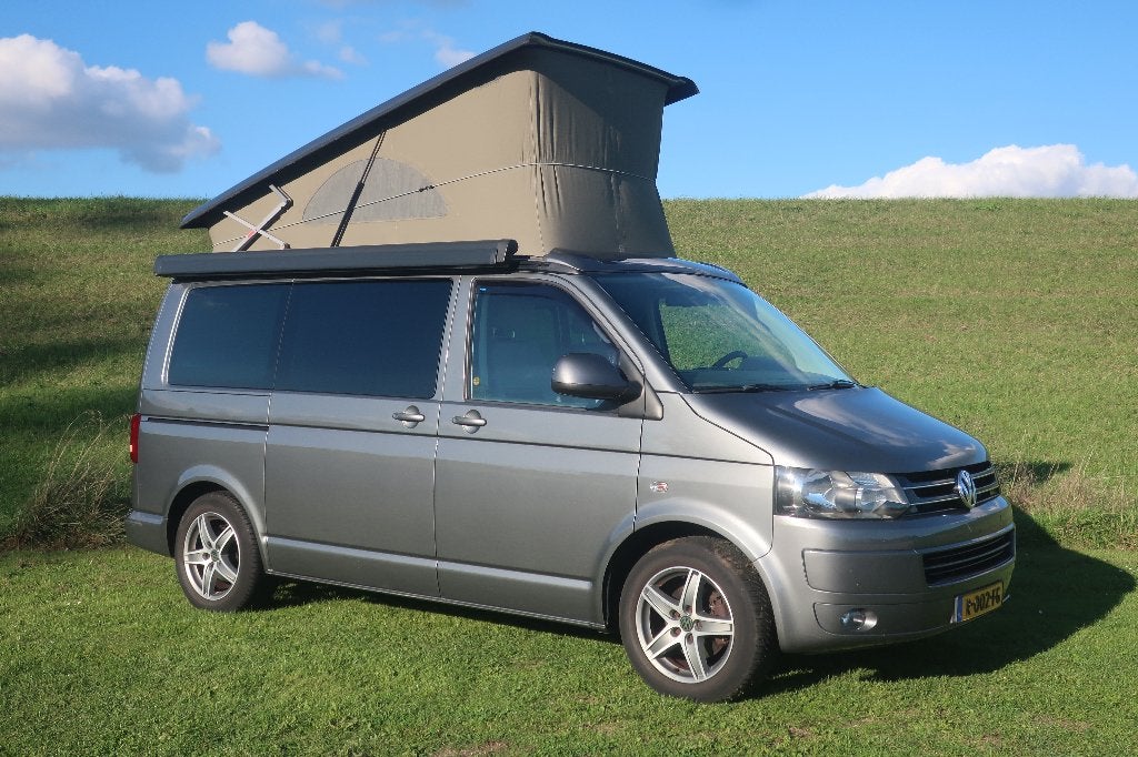 VW California Beach T5 2.0 TDI 140 pk 2012, Caravans en Kamperen, Verwarmde buitenspiegels, Reservewiel, Volkswagen, Raamblindering