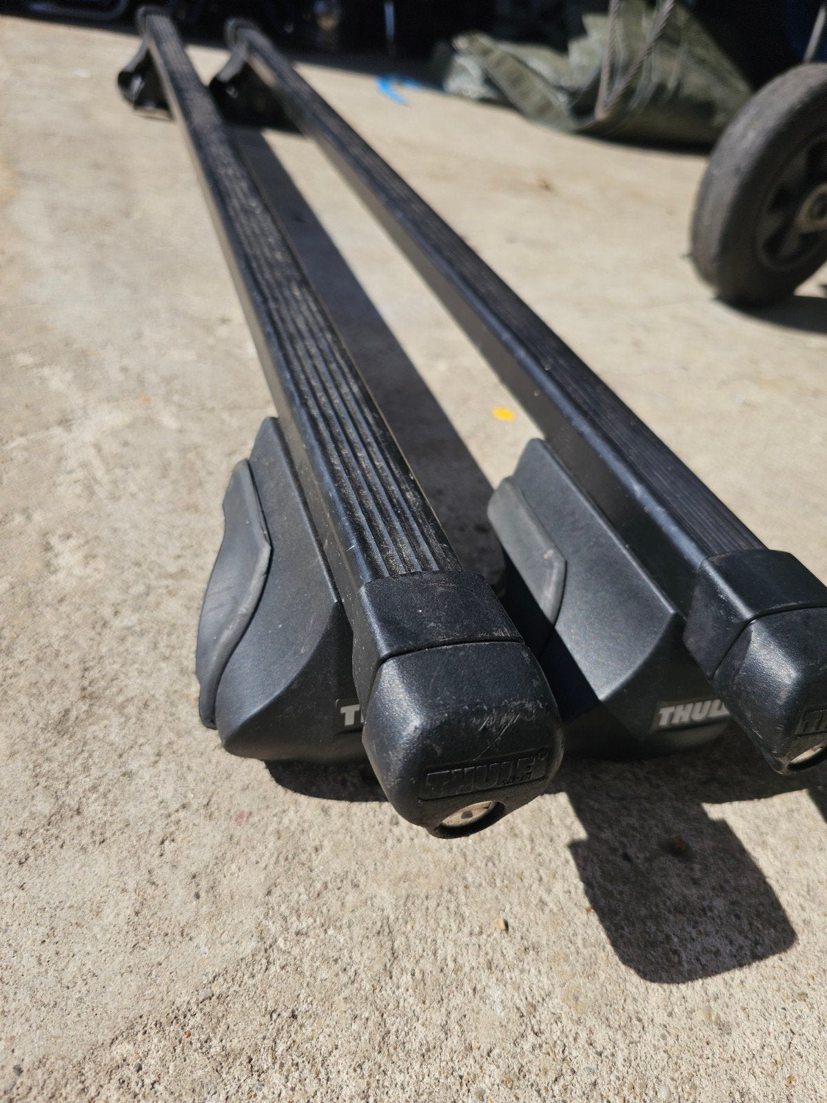 Thule Universele Dakdragers voor Auto's met Dakrail, Ophalen of Verzenden, Gebruikt