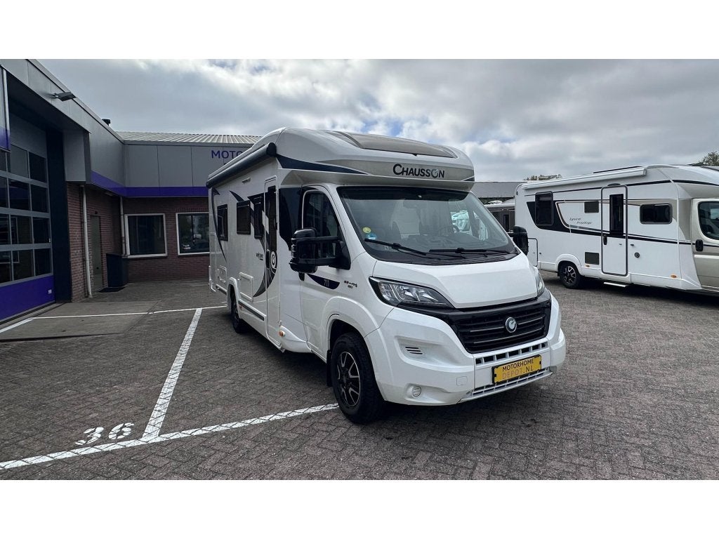 Chausson 711 TL Uniek royale 4-pers. camper| Euro 6 150PK, Caravans en Kamperen, Campers, Koelkast, Standaard zit, Fiat, 7 tot 8 meter