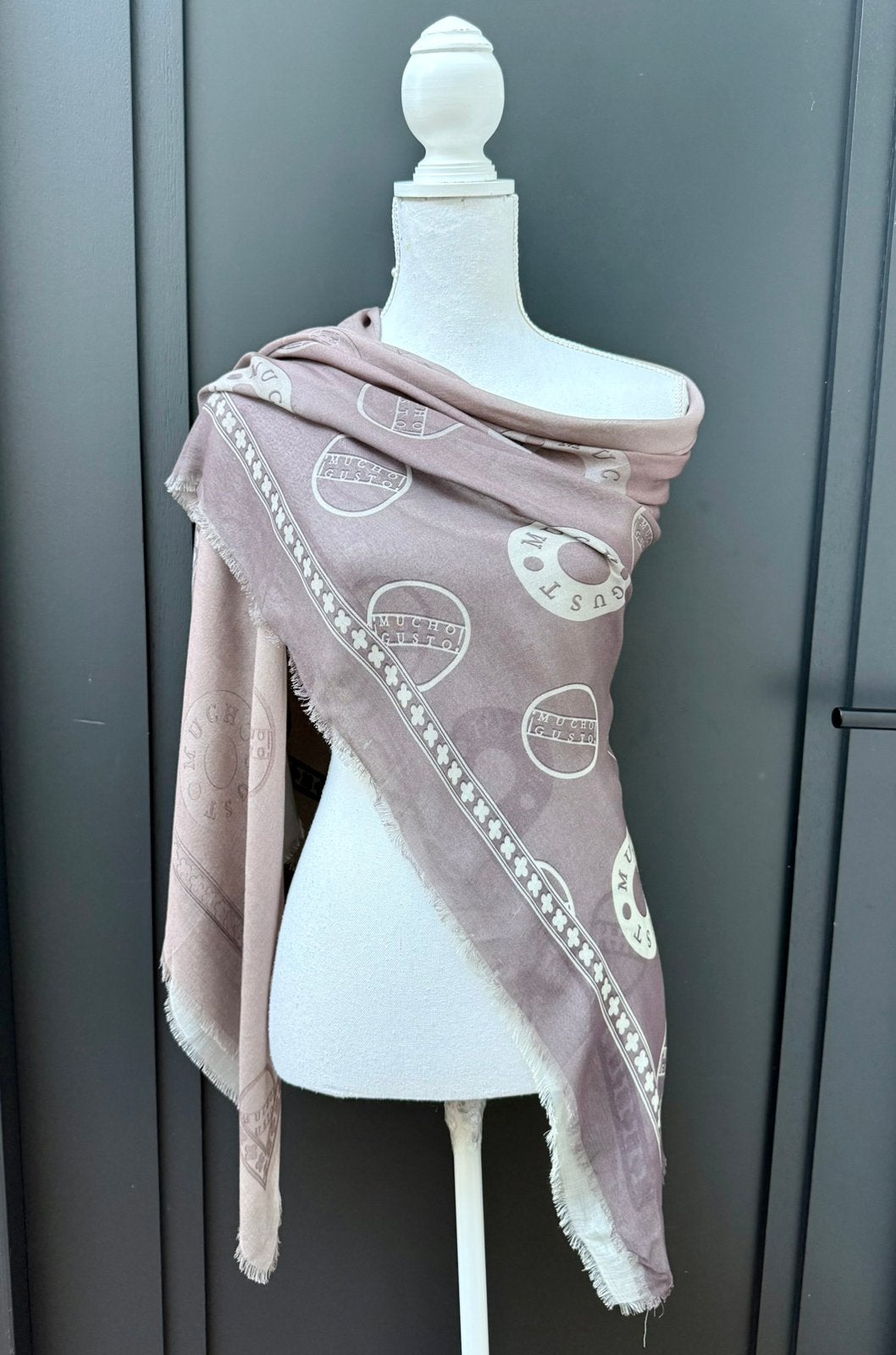 Mucho Gusto grote vierkante sjaal - bruine tinten, Kleding | Dames, Mutsen, Sjaals en Handschoenen, Nieuw, Sjaal, Ophalen of Verzenden