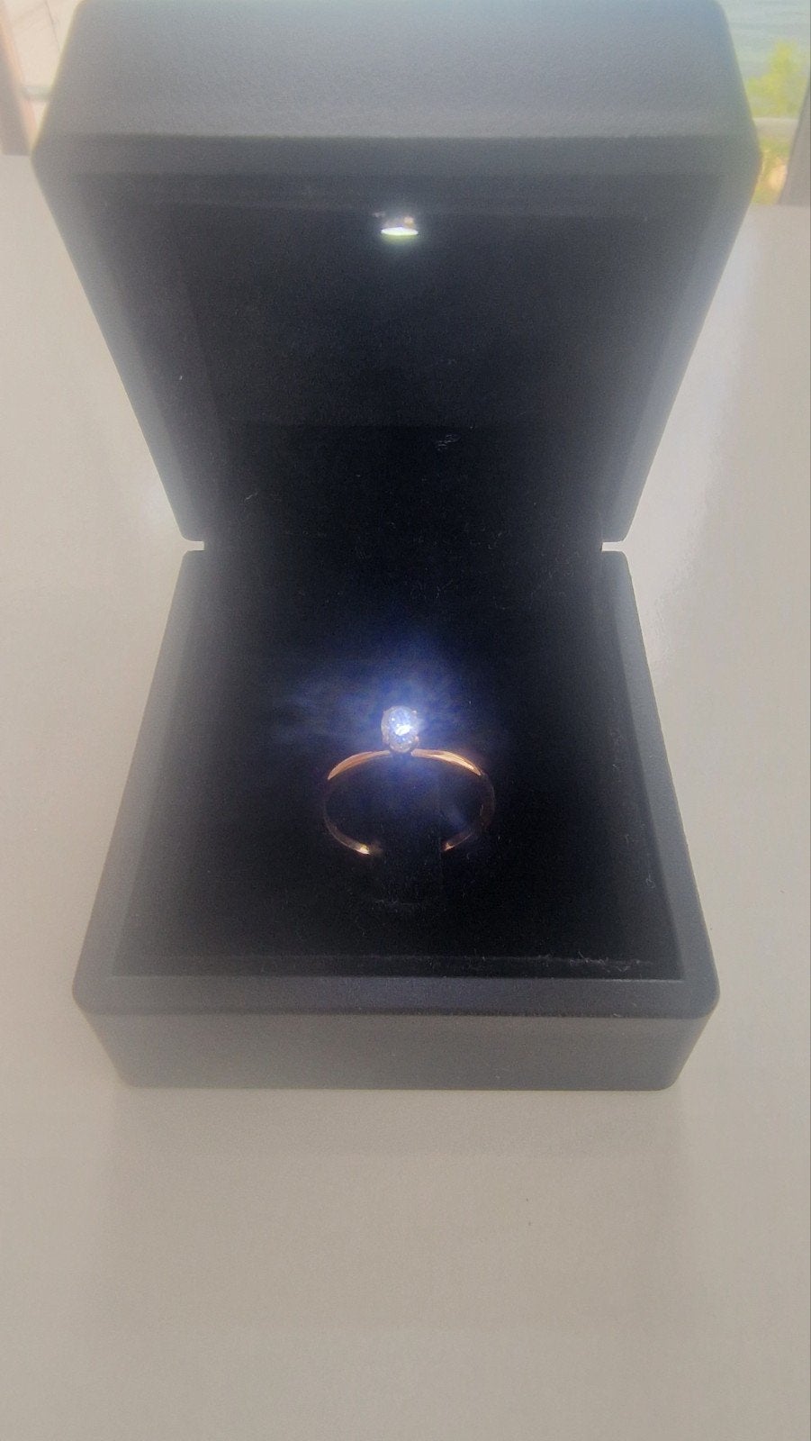Prachtige 14K gouden  Ring met Diamant, Sieraden, Tassen en Uiterlijk, Ringen, Overige kleuren, Nieuw, Ophalen of Verzenden, Kleiner dan 17