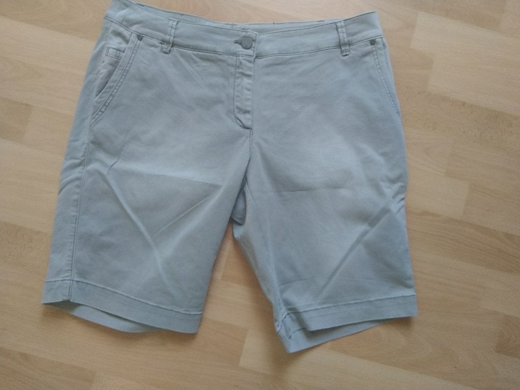 Te koop aangeboden: Heren korte broek van S. Oliver , Maat 52/54 (L), Ophalen of Verzenden, S. Oliver , Gedragen