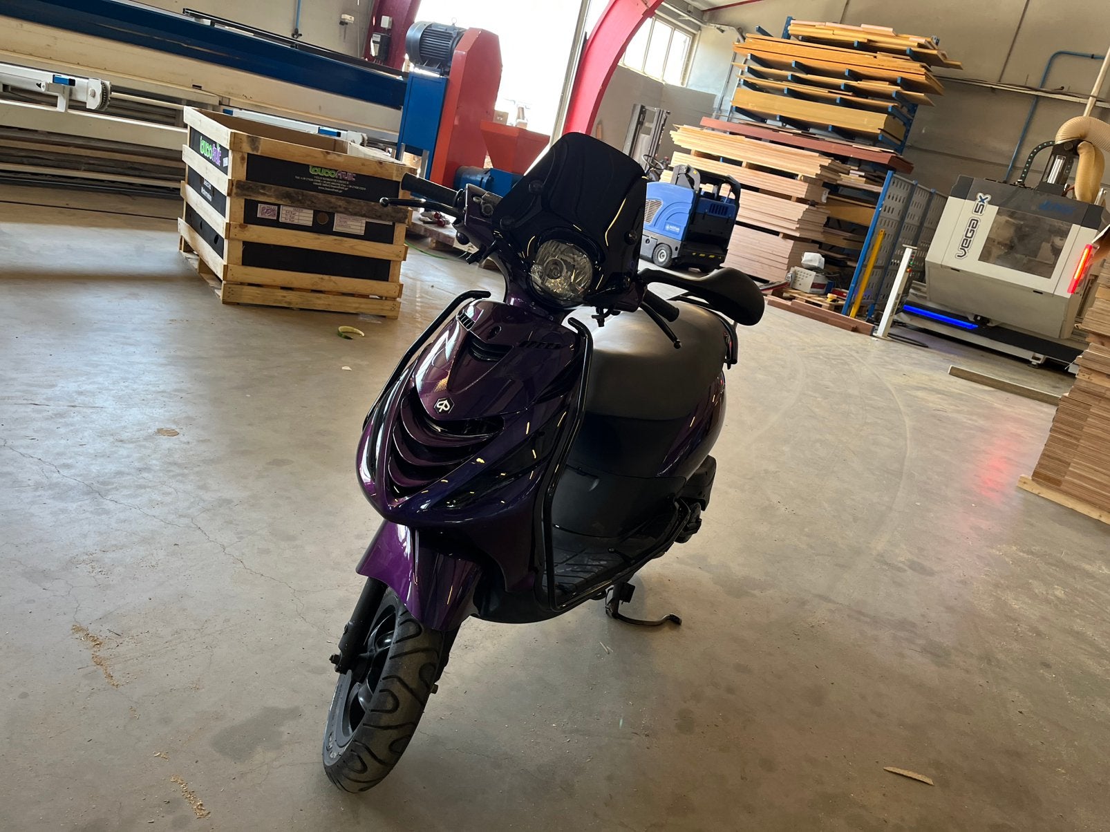 Piaggio zip 50cc als nieuw gemaakt zonder wok, Fietsen en Brommers, Scooters | Piaggio, Ophalen of Verzenden, Zo goed als nieuw