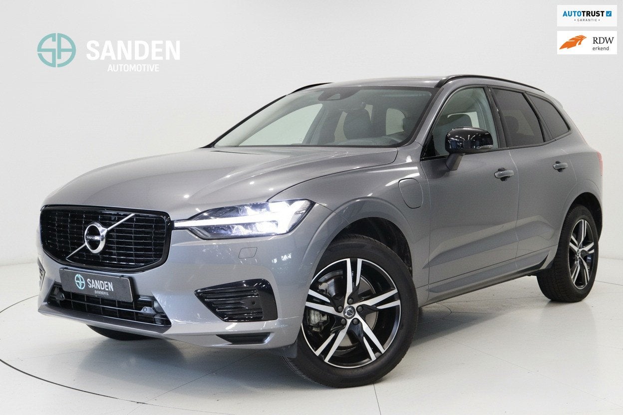 Volvo XC60 2.0 Recharge T8 AWD R-Design|Automaat|LED|Navi|Ca, Auto's, Volvo, Automaat, Gebruikt, Leder en Stof, Bedrijf