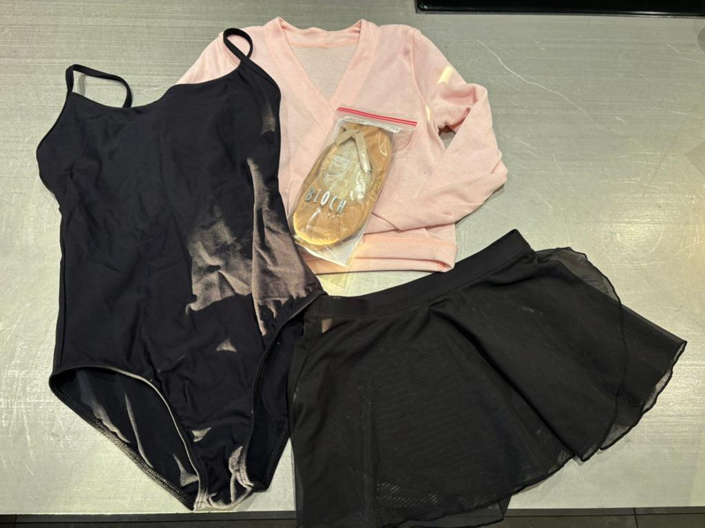 Ballet setje voor meisje, balletschoenen maat 32, Ophalen of Verzenden, Zo goed als nieuw, Kleding
