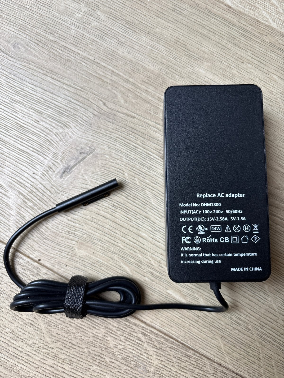 Vervangende AC-adapter voor Surface (DHM1800), Ophalen of Verzenden, Nieuw