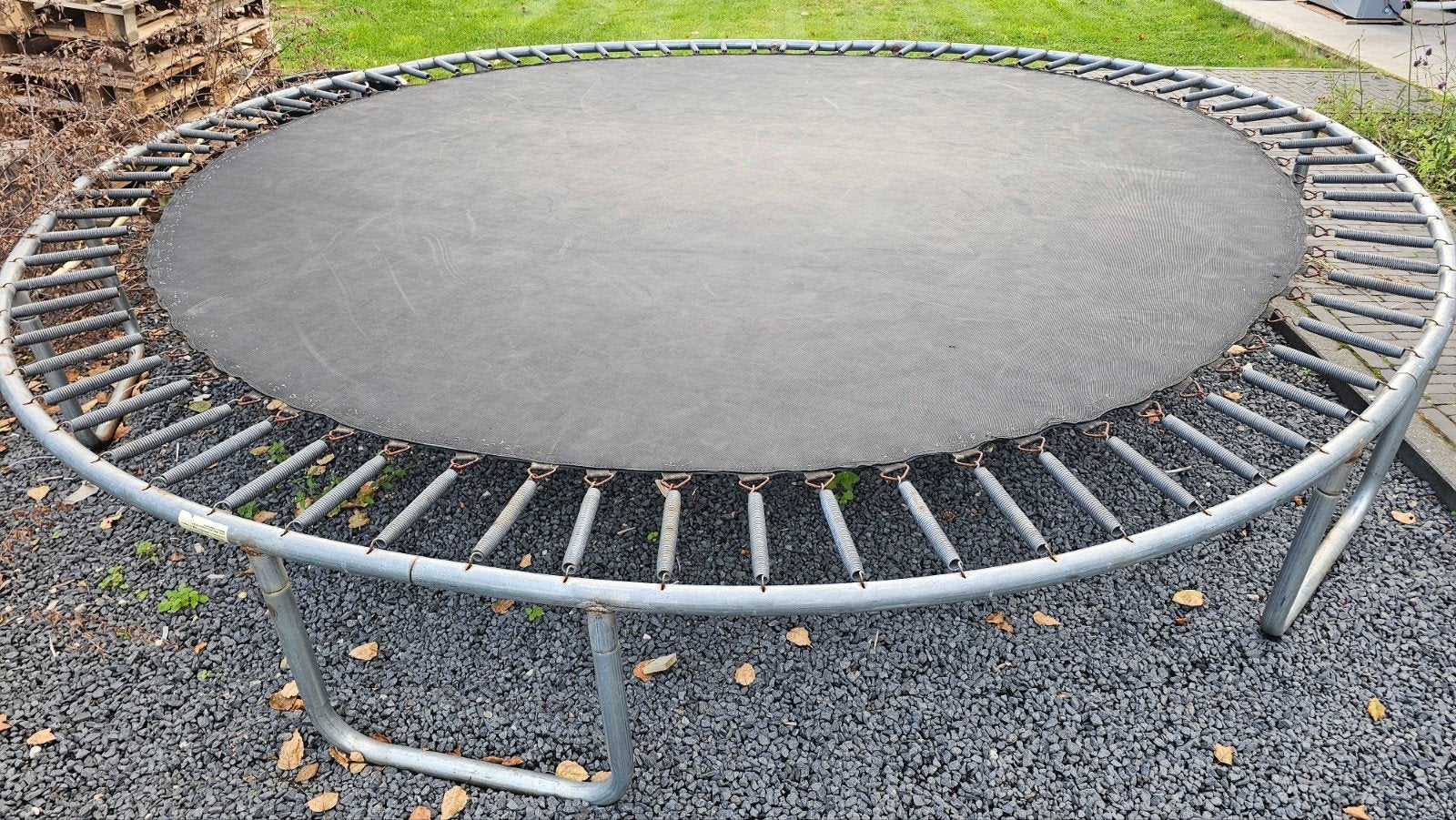 Gratis af te halen: Grote ronde trampoline, Kinderen en Baby's, Ophalen, Gebruikt
