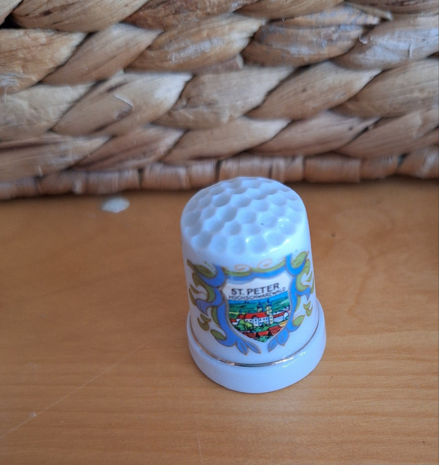 Vingerhoedje St. Peter Hochschwarzwald Souvenir, Verzamelen, Vingerhoedjes, Ophalen of Verzenden, Zo goed als nieuw
