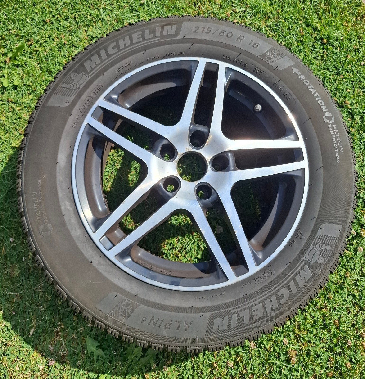 Winterbanden op velg voor Peugeot 508 SW (2016) incl. rek, Auto-onderdelen, Banden en Velgen, Ophalen, 16 inch, Banden en Velgen