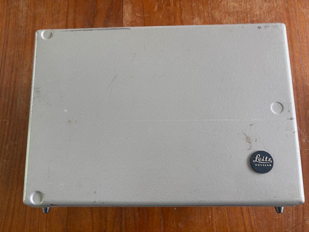 Vintage Diaprojector Leitz Pradovit, Audio, Tv en Foto, Diaprojectors, Ophalen of Verzenden, Gebruikt