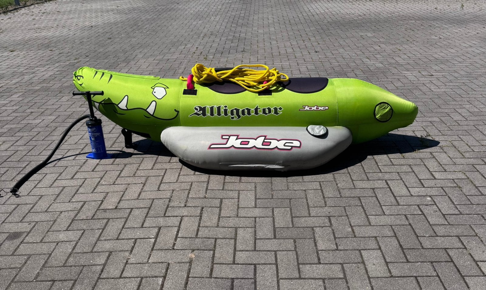 Aangeboden  2 persoons aligator voor achter de speedboot., Ophalen, Overige typen, Twee personen, Zo goed als nieuw