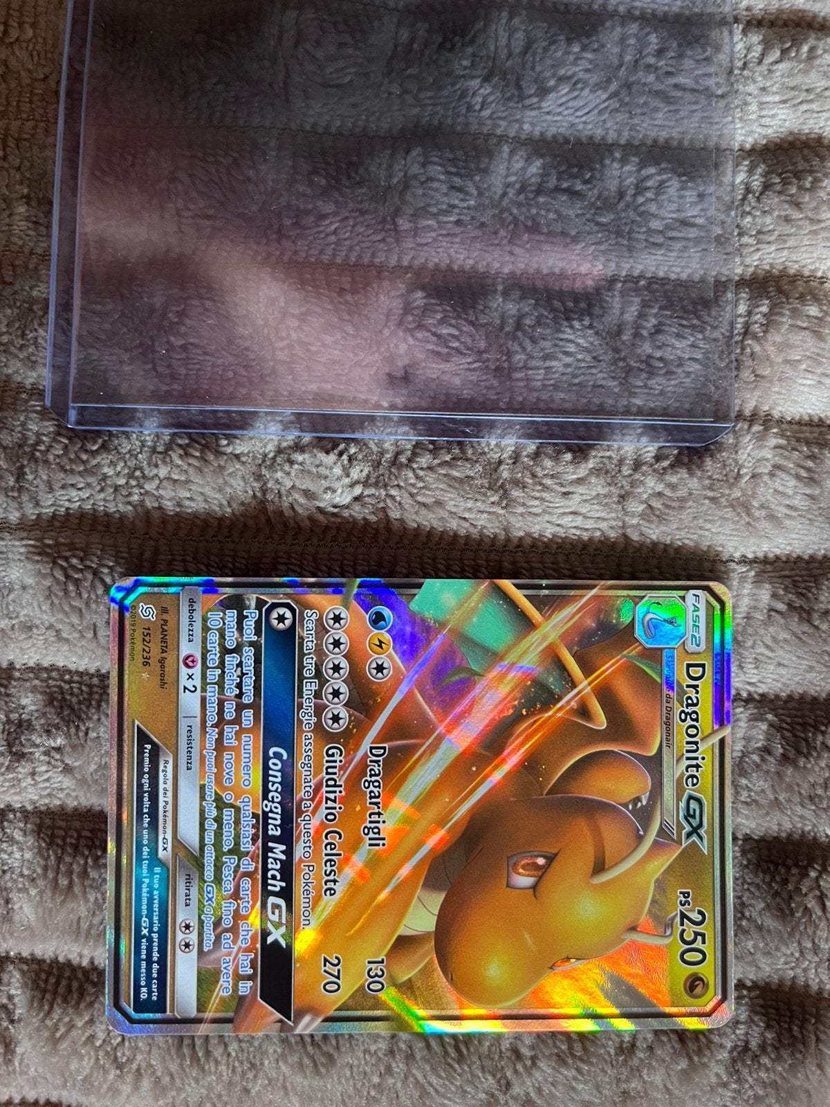 Dragonite GX Full Art Pokémon Kaart (Italiaans), Hobby en Vrije tijd, Verzamelkaartspellen | Pokémon, Ophalen of Verzenden, Zo goed als nieuw