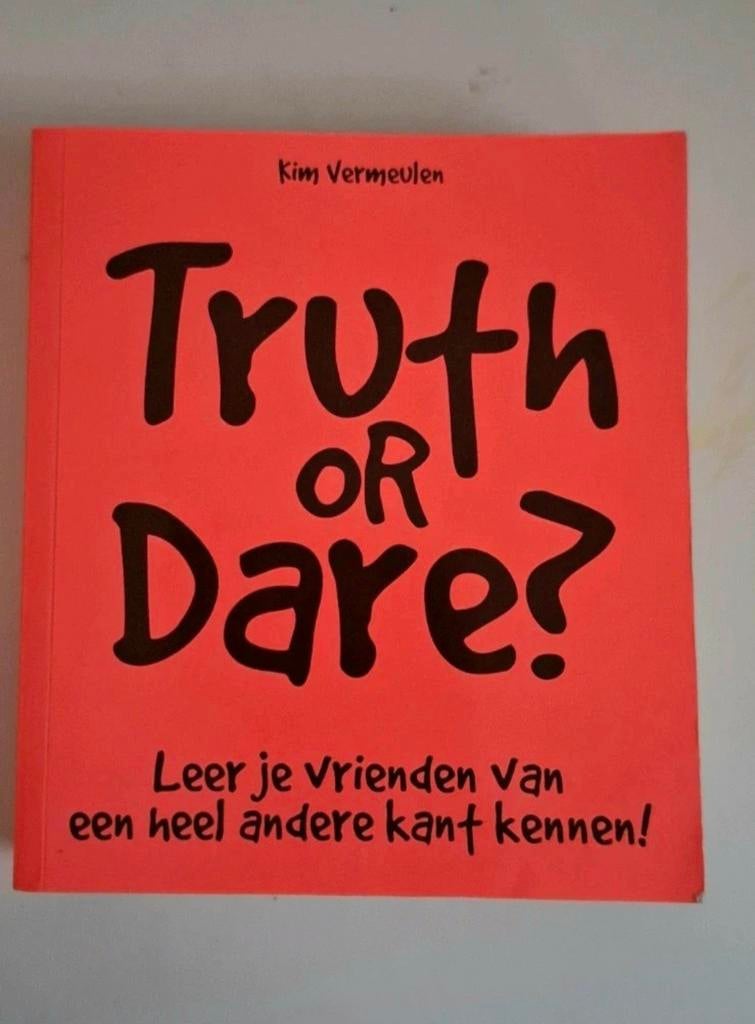 Truth or Dare? Leer je vrienden kennen, Boeken, Ophalen of Verzenden, Zo goed als nieuw