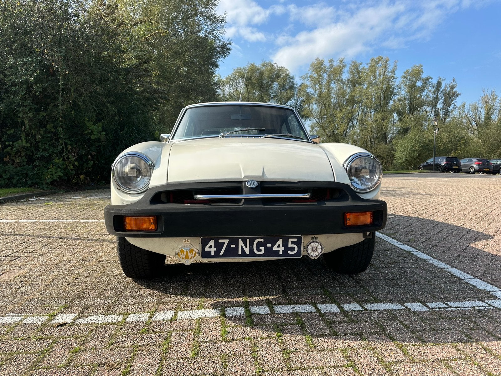 MGB GT 1.8 1975 Wit, Voorwielaandrijving, B, 1777 cc, Wit