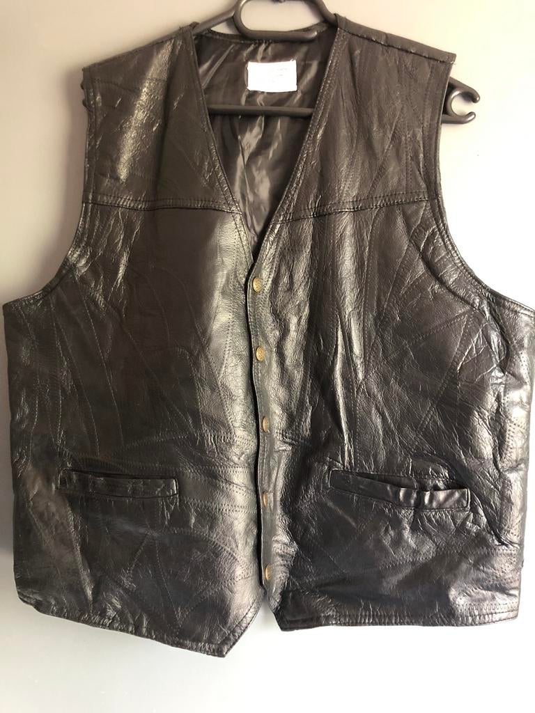 Zwart leren motorvest/ gilet XL drukknopen, Motoren, Kleding | Motorkleding, Ophalen, Tweedehands, Heren