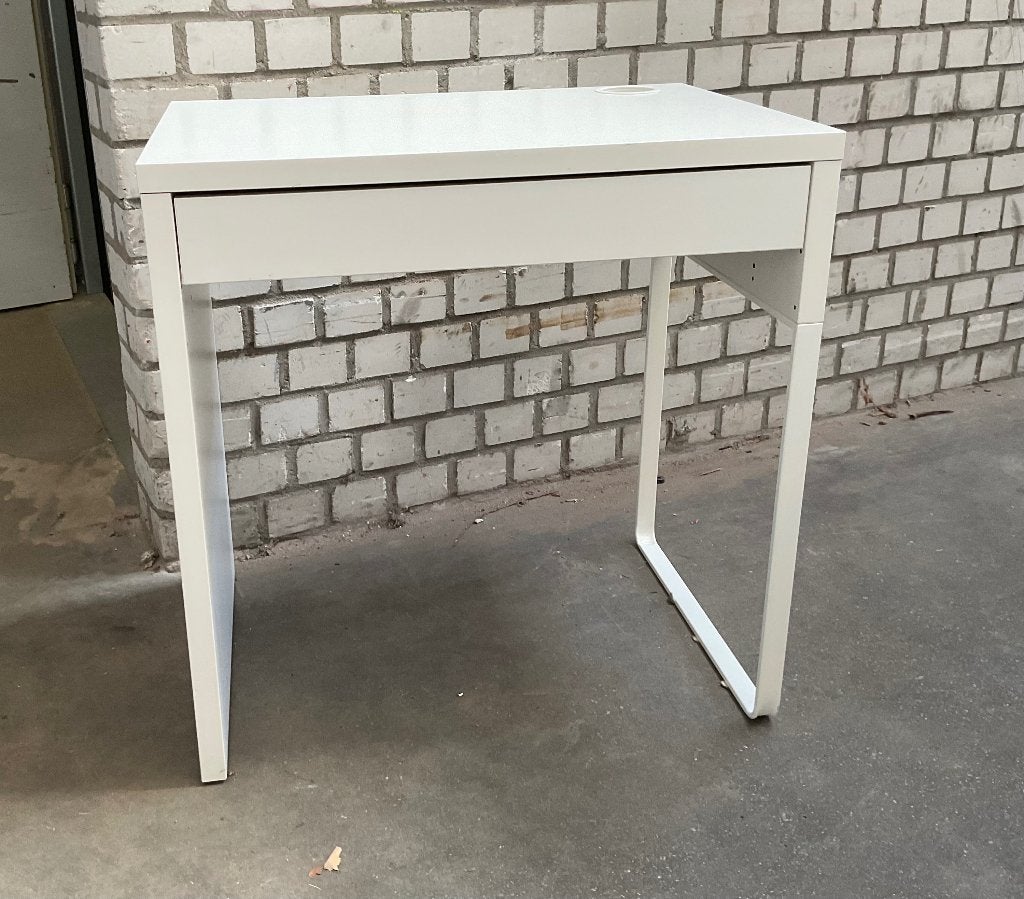 Wit IKEA bureau, Huis en Inrichting, Bureaus, Ophalen, Overige typen, Gebruikt, 73 cm