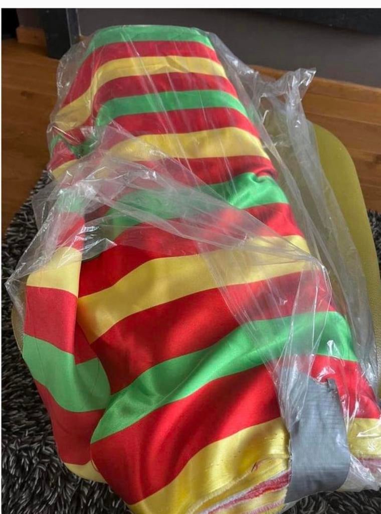 Carnavals Stof op rol NIEUW of 2 st. Mooie Lappen Stof Nieuw, Hobby en Vrije tijd, Stoffen en Lappen, Ophalen of Verzenden, Nieuw