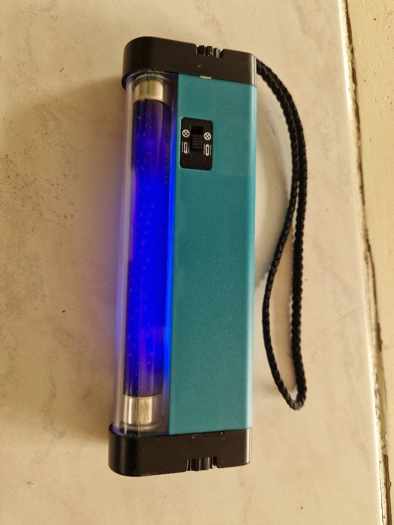 UV zaklamp / Blacklight lampje, Ophalen, Gebruikt, Overige typen, Kleur