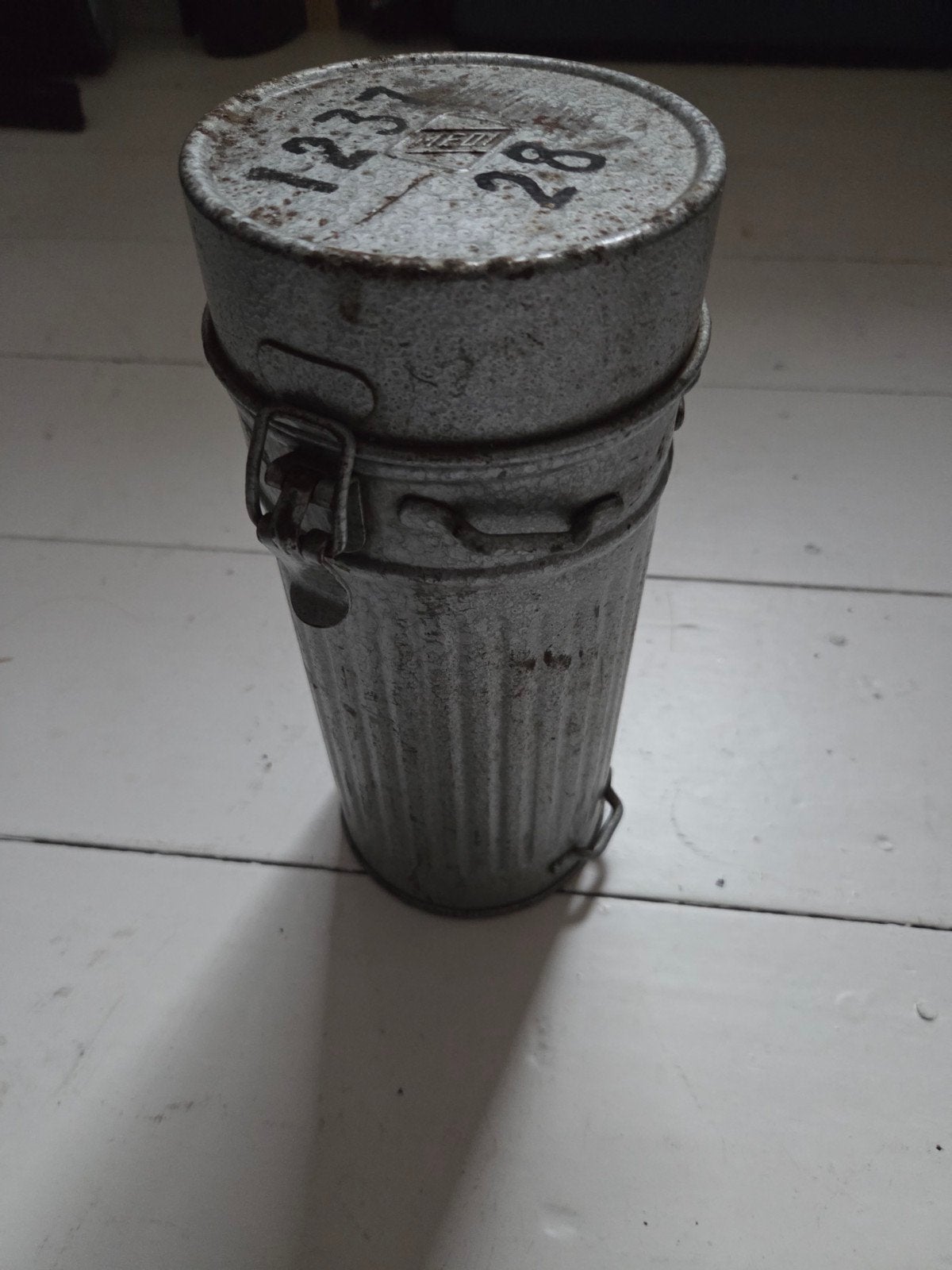 Stoere vintage bus, zonder inhoud, industrieel,  militair, Ophalen of Verzenden