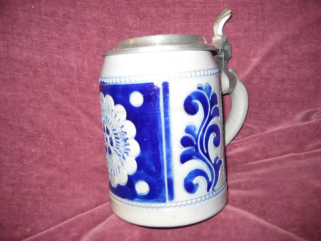 Oude bierkruik met tinnen deksel, Verzamelen, Biermerken, Ophalen of Verzenden, Zo goed als nieuw, Overige typen, Overige merken