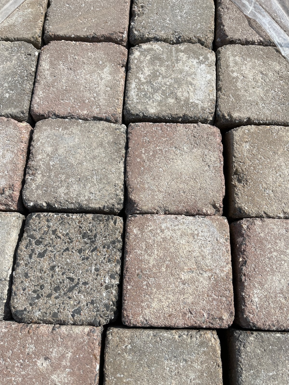 27 m2 betonbestrating 10x10cm op 3 pallets, Ophalen, Gebruikt, Klinkers, 10 m² of meer