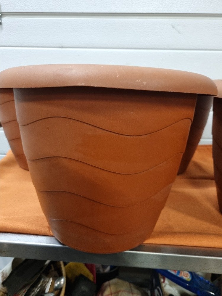 bloempotten kunststof terracotta kleurig 4x, Ophalen of Verzenden, 'T Olde Gre-j, Info@toldegrej.nl, Endepoelstraat 20f Didam