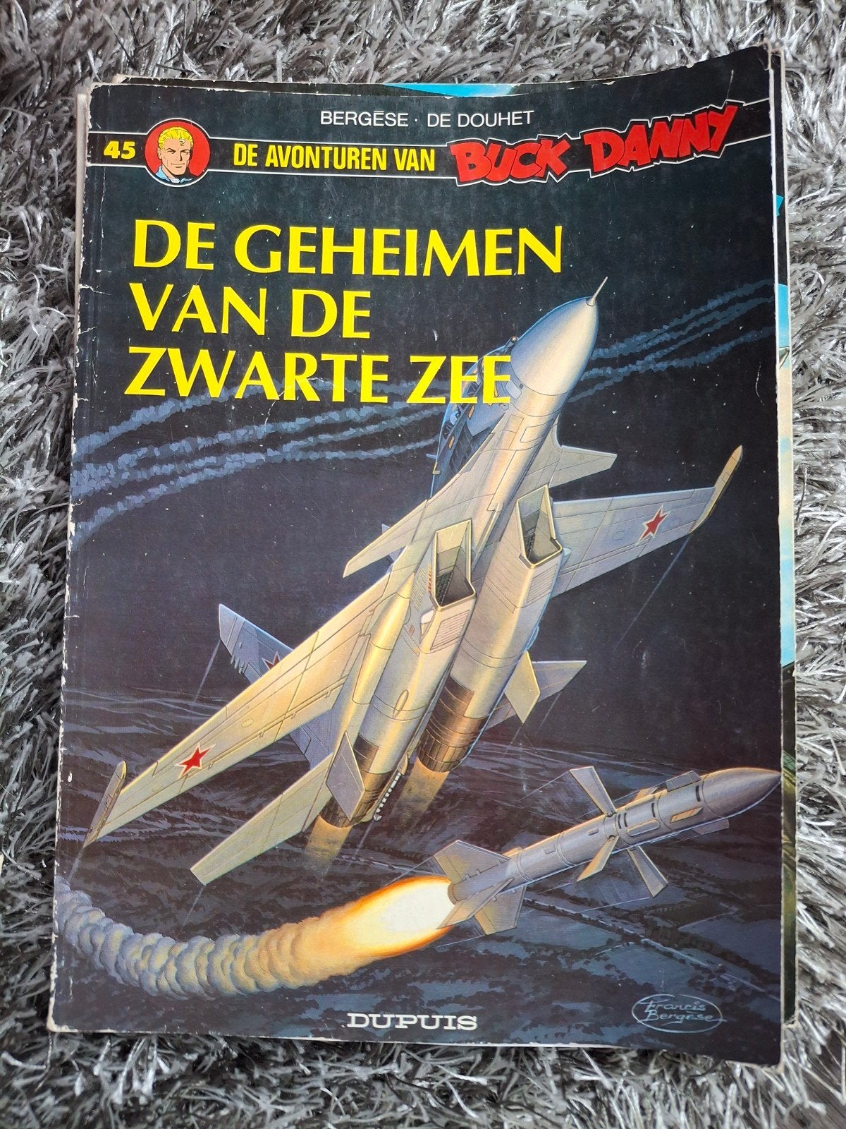 Bergese - Avonturen buck danny 45 geheimen zwarte, Eén stripboek, Ophalen of Verzenden, Zo goed als nieuw, Bergese