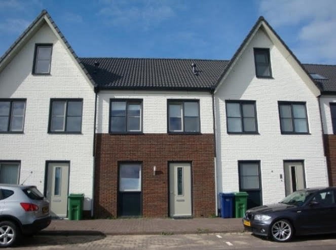 5 kamer woning te huur, Huizen en Kamers, Huizen te huur, 120 m², Direct bij eigenaar, 5 kamers, Tussenwoning