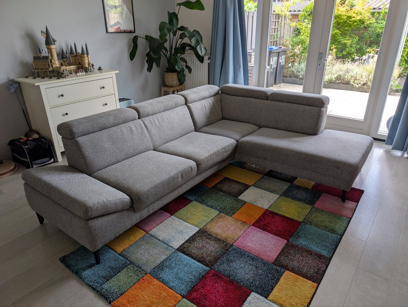 Hoekbank Montel, met verstelbare hoofdsteunen, Huis en Inrichting, Ophalen, 250 tot 300 cm, Gebruikt, Hoekbank