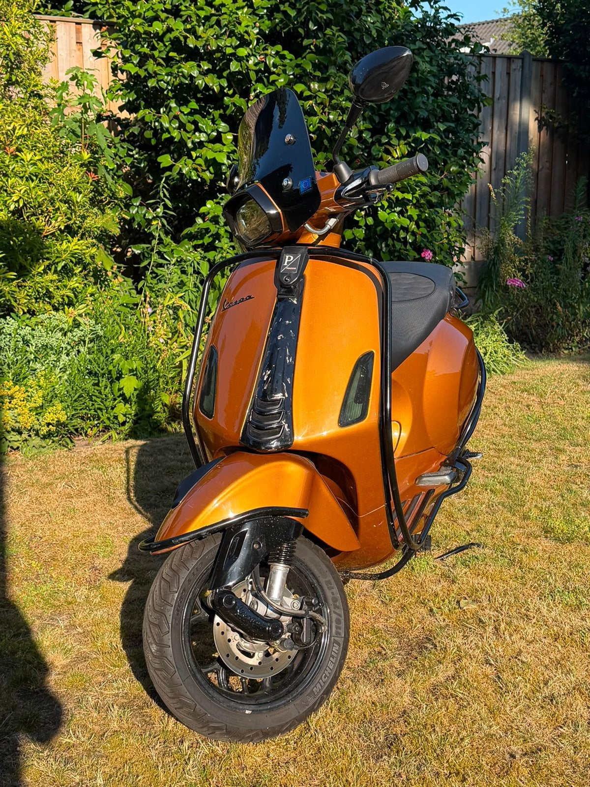 Vespa Sprint 4T 4V Brom, Fietsen en Brommers, Scooters | Vespa, Tweewielers Eindhoven, Maximaal 45 km/u, Zo goed als nieuw, Benzine