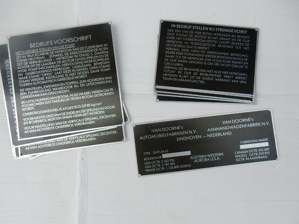 Landmacht instructieplaatjes oud DAF voertuigen, Verzamelen, Ophalen of Verzenden, Landmacht, Nederland, Embleem of Badge