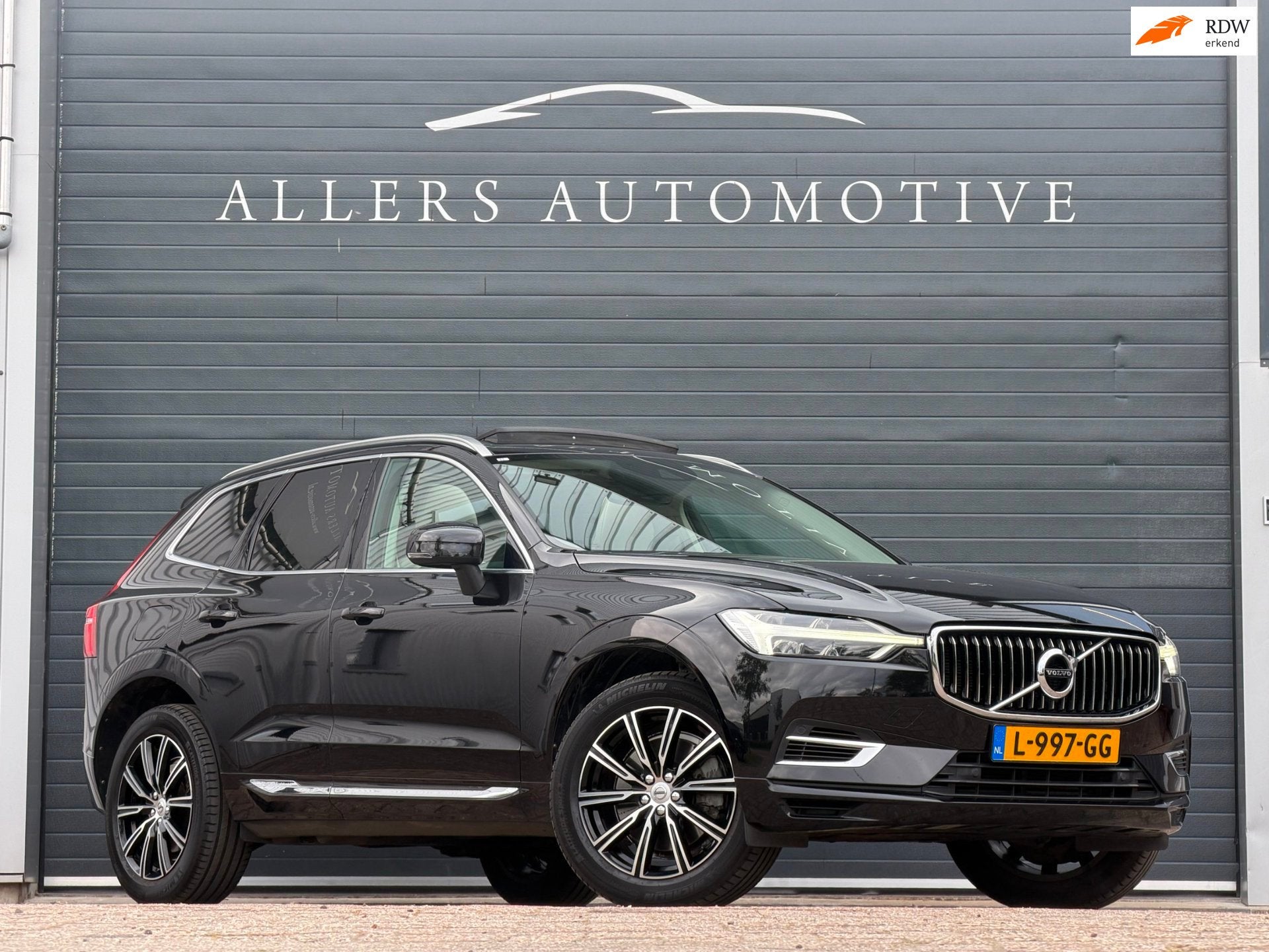Volvo XC60 2.0 T8 Twin Engine AWD Inscription|PANO|TREKHAAK|, Gebruikt, Euro 6, 1969 cc, 320 pk