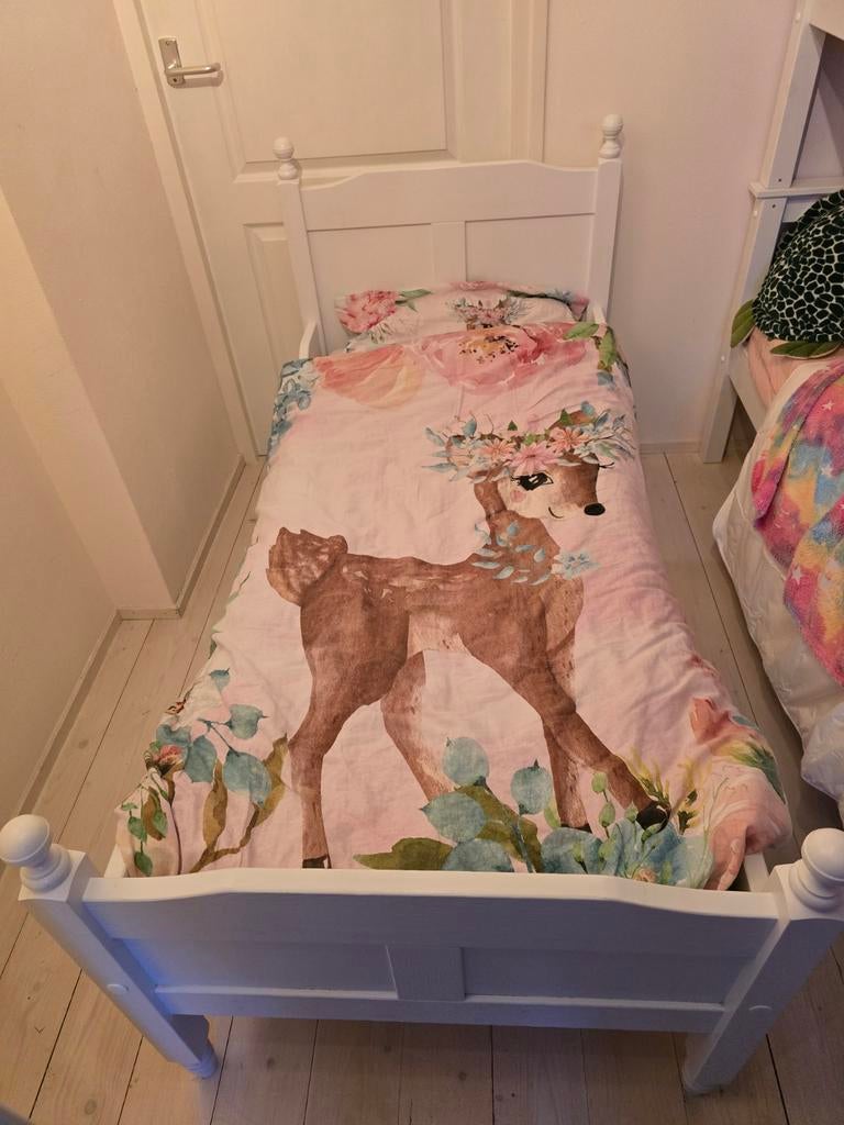 Peuterbed amalia 70x150 met toebehoren., Kinderen en Baby's, Kinderkamer | Bedden, Gebruikt, 70 tot 85 cm, 140 tot 160 cm, Ophalen