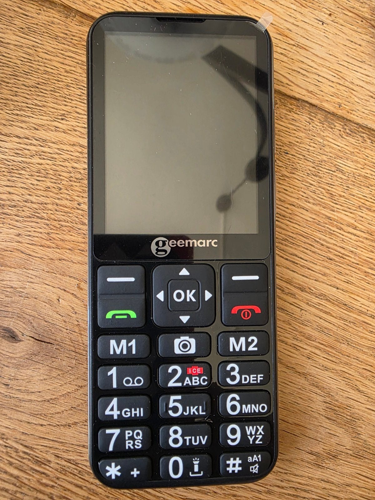 Geemarc CL8600 is een 4G-seniorentelefoon met grote toetsen,, Ophalen of Verzenden, Klassiek of Candybar