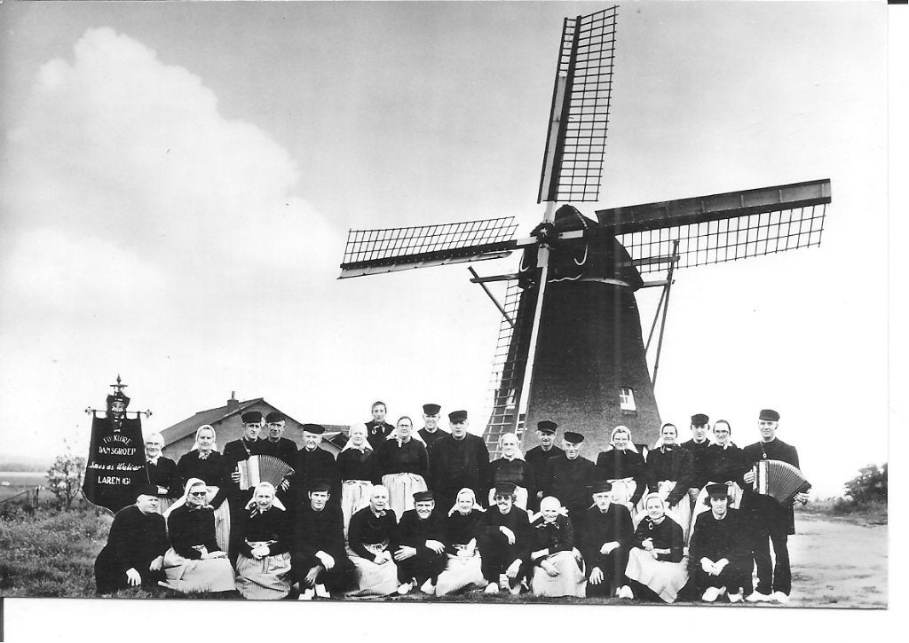 Folkloristische dansgroep "Smos as Walear" Laren (Gld), Ophalen of Verzenden, 1960 tot 1980, Ongelopen, Gelderland