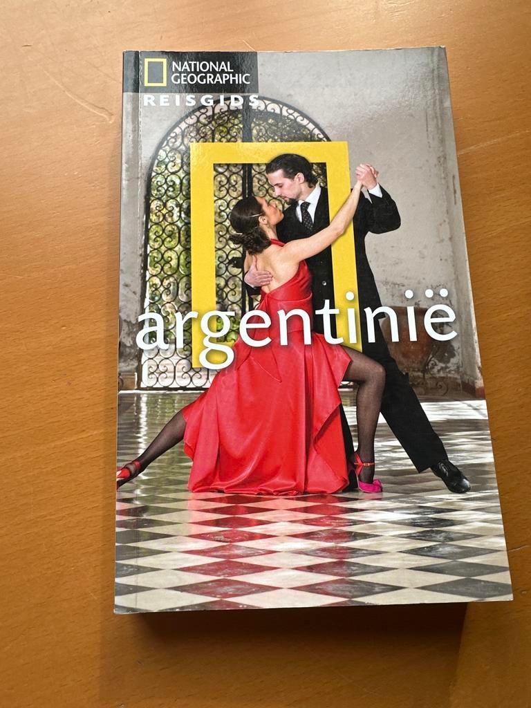 Argentinië National Geographic Reisgids, Boeken, Reisgidsen, Ophalen of Verzenden, Zuid-Amerika, Reisgids of -boek, Gelezen