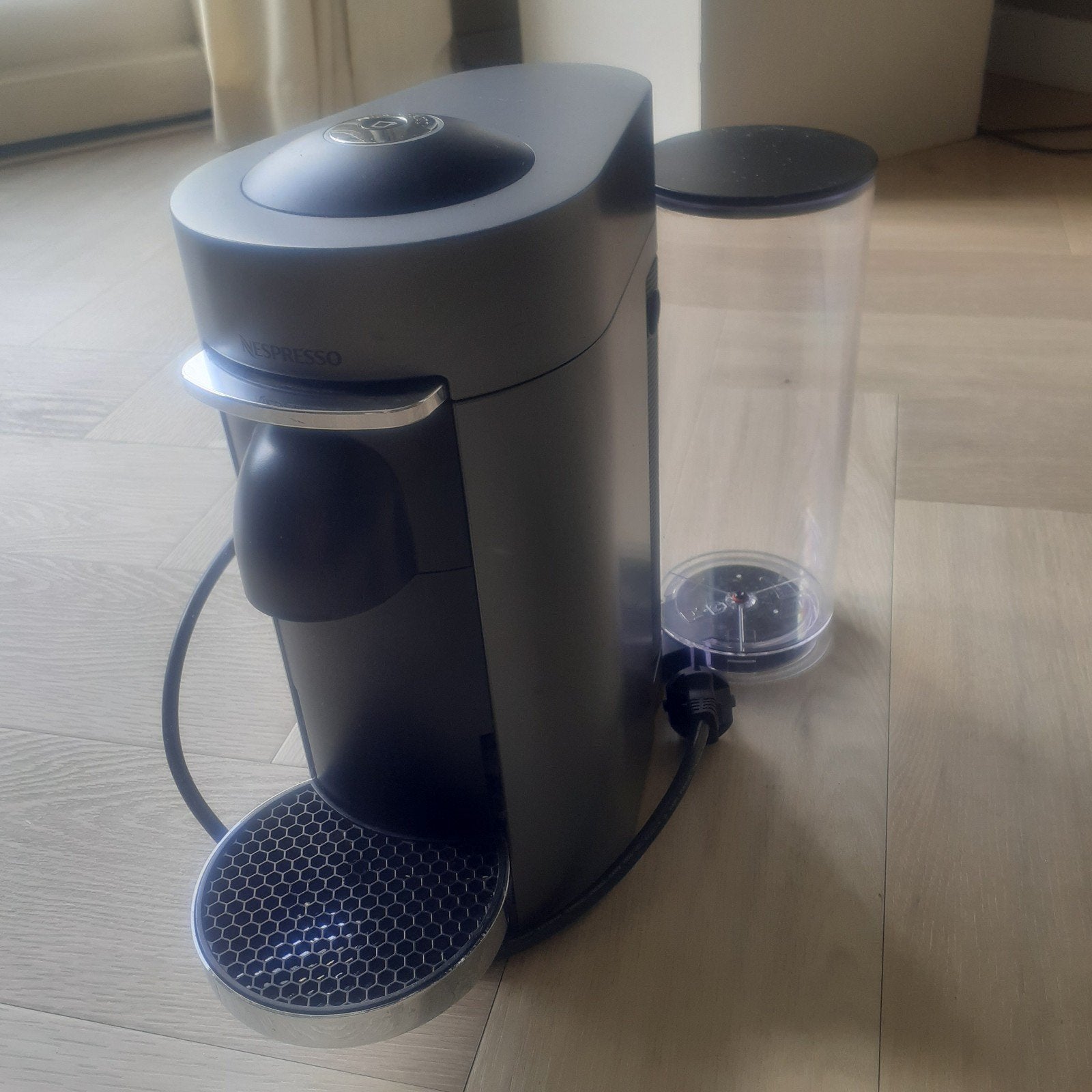 nespresso vertuo, Ophalen of Verzenden, Zo goed als nieuw