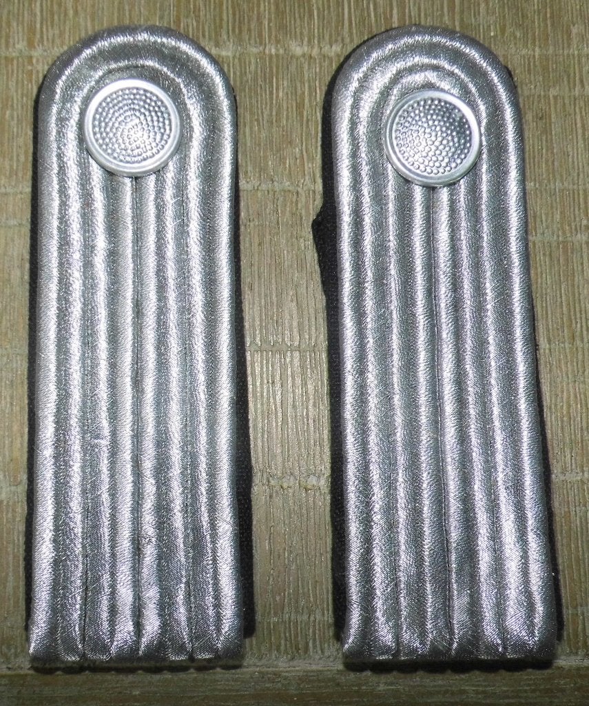 Schouderstukken DDR - Offizier Pioniere, met knopen, Verzamelen, Militaria | Algemeen, Verzenden, Landmacht, Duitsland, Embleem of Badge