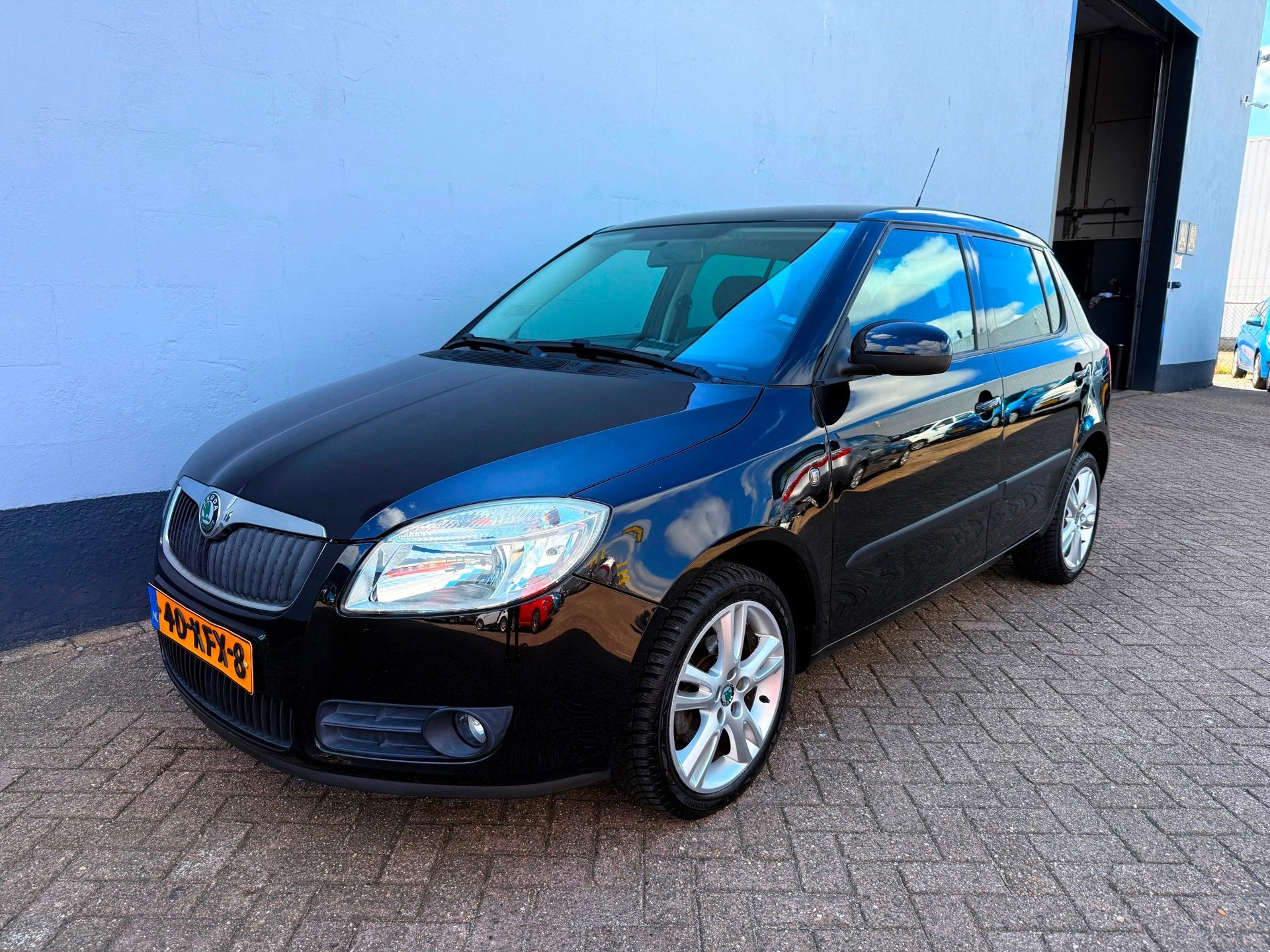 Skoda Fabia 1.2-12V Tour, Voorwielaandrijving, 1198 cc, Zwart, Bedrijf