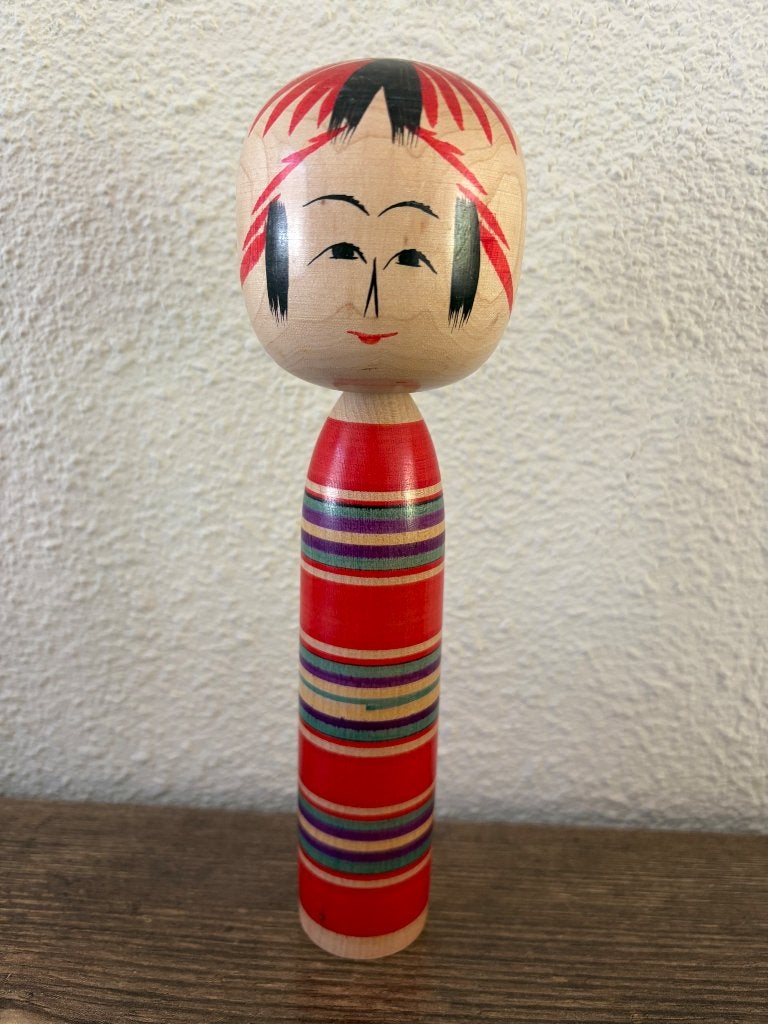 Japanse Togatta Kokeshi, Hout, 22 cm, Handgemaakt, Ophalen of Verzenden