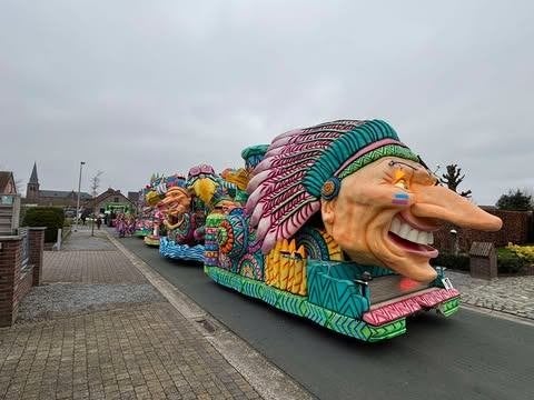 Unieke zelfrijdende carnavalswagen, Ophalen, Gebruikt, Feestartikel, Carnaval