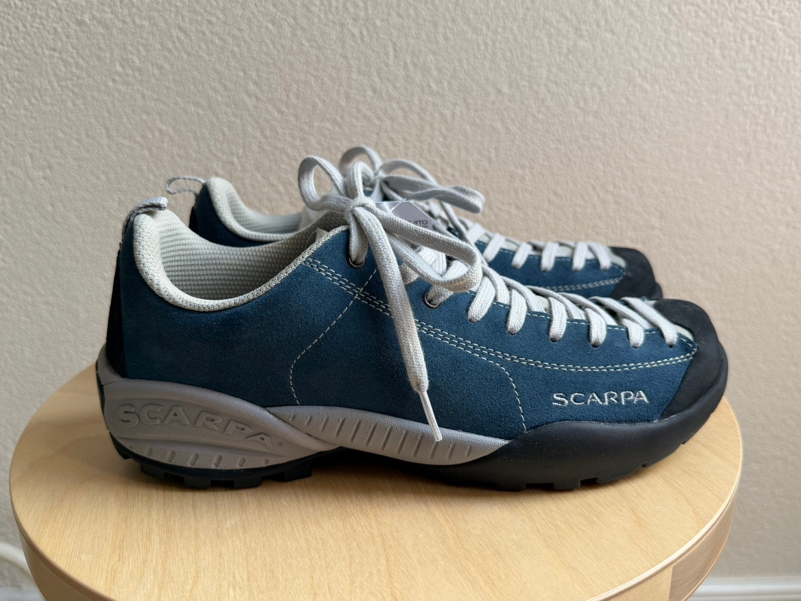 Nieuw Scarpa Mojito Outdoorschoenen Maat 40.5 Wandelschoenen, Blauw, Nieuw, Ophalen of Verzenden, Wandelschoenen of Bergschoenen