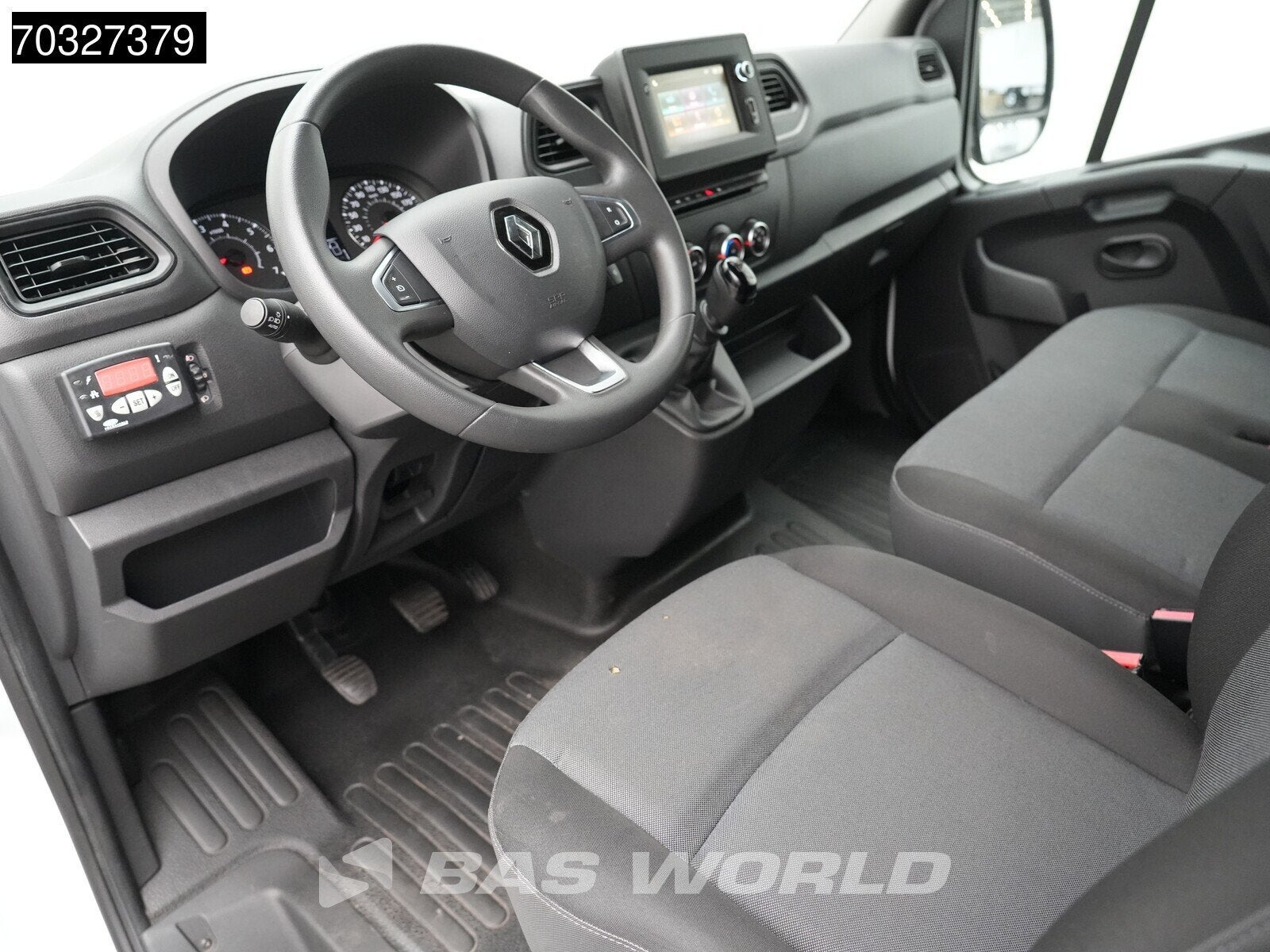 Renault Master 150PK Koelwagen L3H2 Carrier Xarios 350 LED A, Auto's, Bestelauto's, Stof, Gebruikt, Euro 6, 4 cilinders